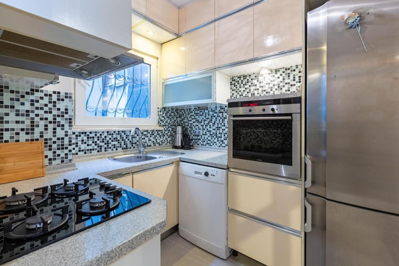 Flat With Excellent Location In Tesvikiye, Sisli Daire İstanbul Dış mekan fotoğraf