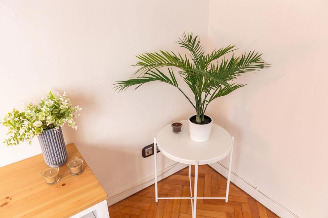 Flat With Excellent Location In Tesvikiye, Sisli Daire İstanbul Dış mekan fotoğraf