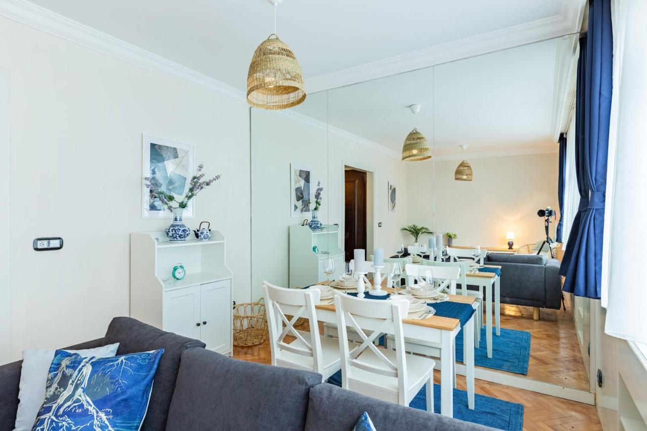Flat With Excellent Location In Tesvikiye, Sisli Daire İstanbul Dış mekan fotoğraf