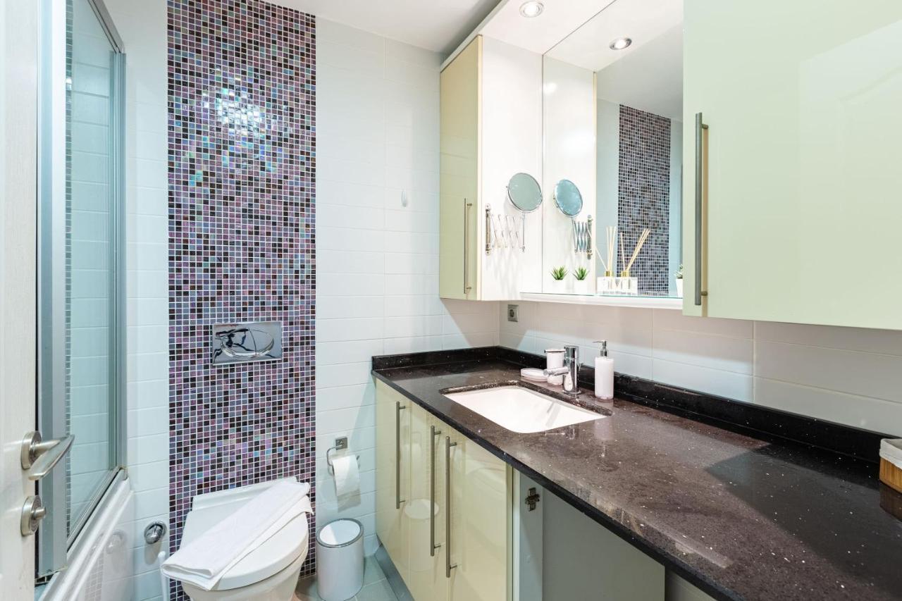 Flat With Excellent Location In Tesvikiye, Sisli Daire İstanbul Dış mekan fotoğraf